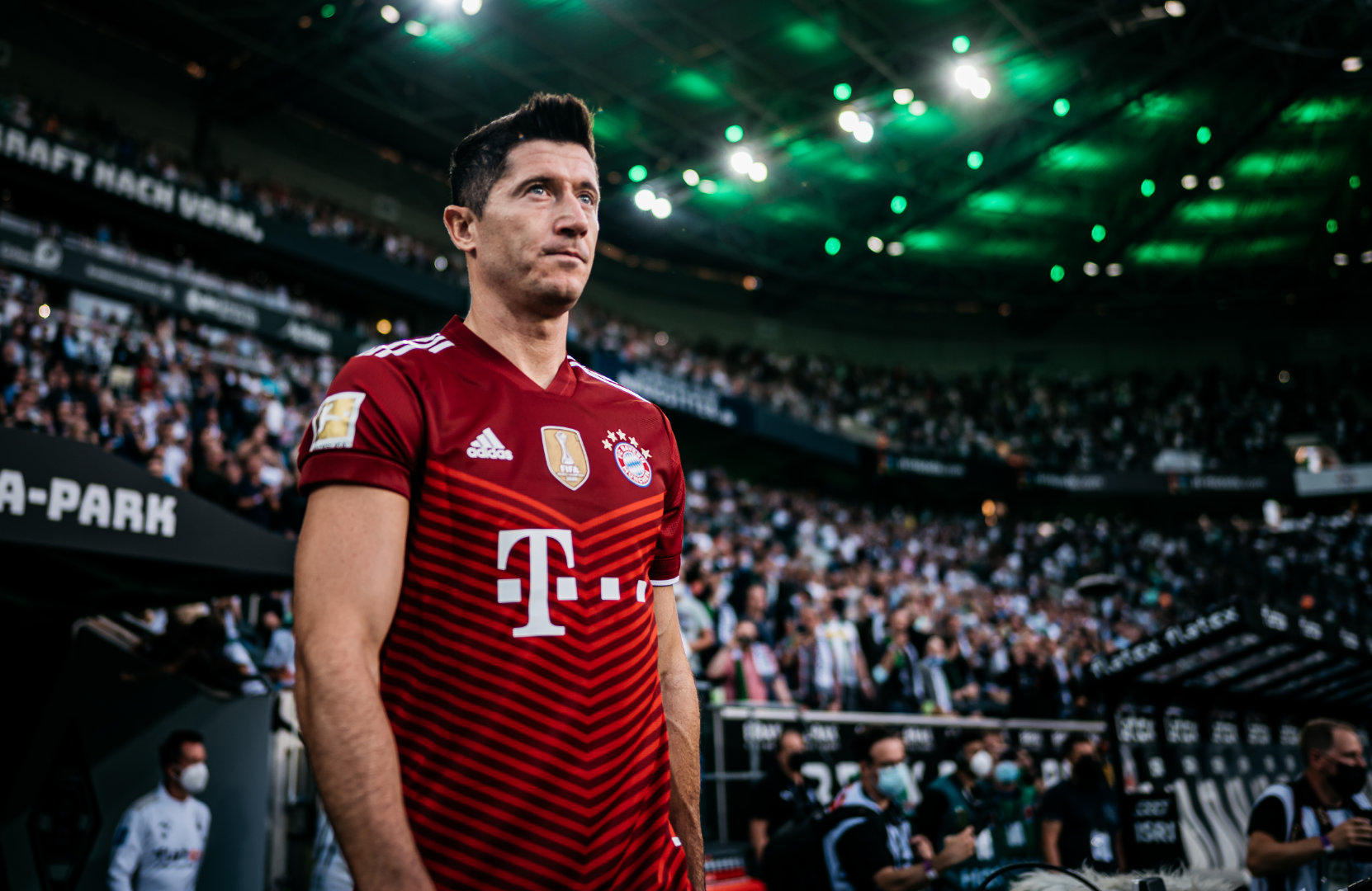 Yabo-里程碑夜上海海港止住颓势，德甲今晚刷纪录，底气十足，年轻球员得到机会的简单介绍-Yabo