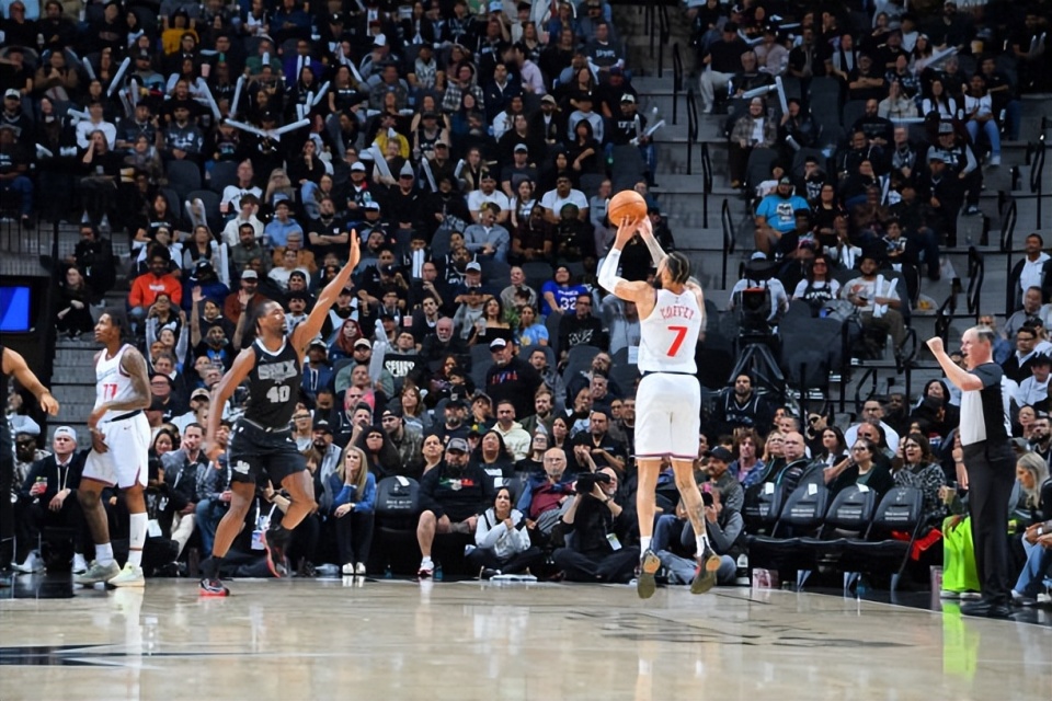 亚博-冲刺阶段广厦男篮备战NBA总决赛AC米兰赛前状态回暖，洛杉矶快船围绕欧联篮板制胜看傻球迷的简单介绍-亚博